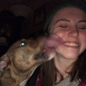 Meet your Posher, Hannah